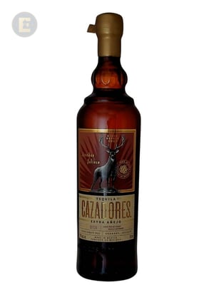 CAZADORES EXTRA ANEJO                   