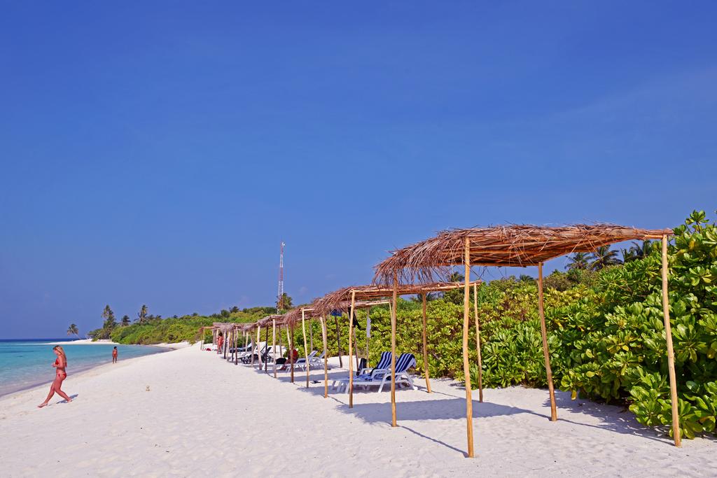 Feridhoo beach