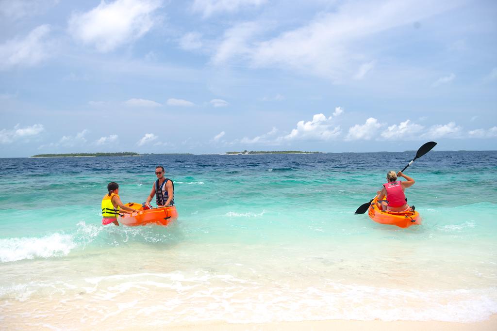 water sports dharavandhoo