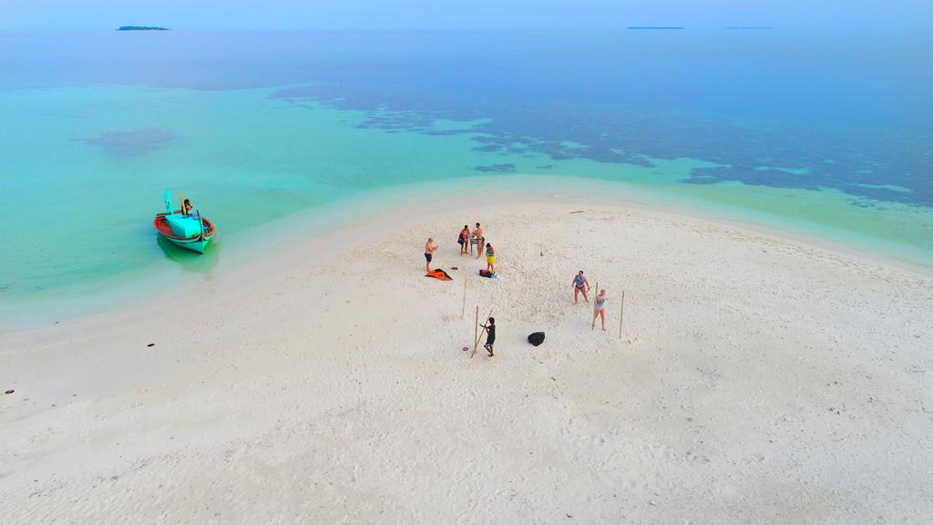 Hangnaameedhoo picnic island