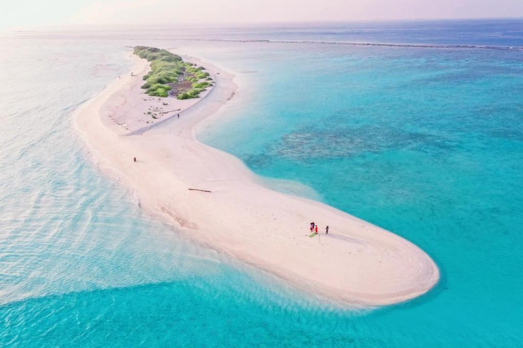 mathiveri-picnic-island