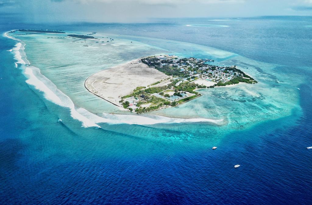 himmafushi island