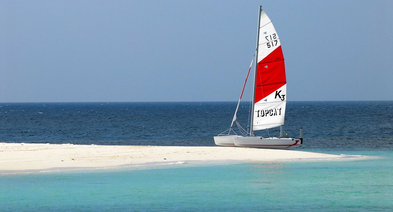 catamaran-maldives