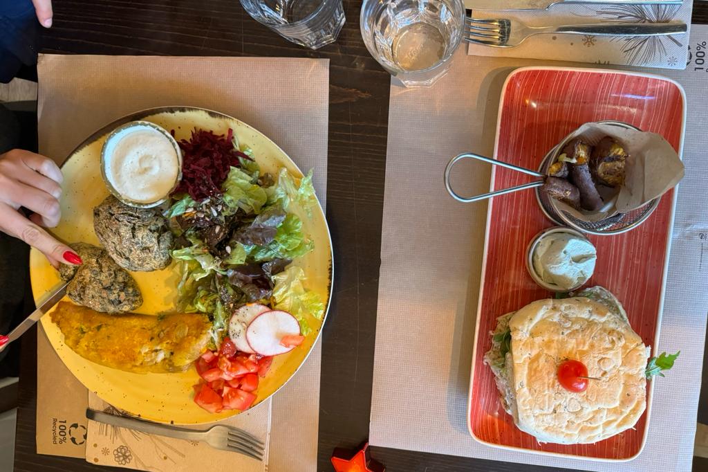 WhatsApp Image 2023-12-21 at 11.43.36(3)