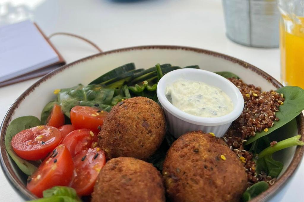 WhatsApp Image 2023-03-23 at 21.18.22