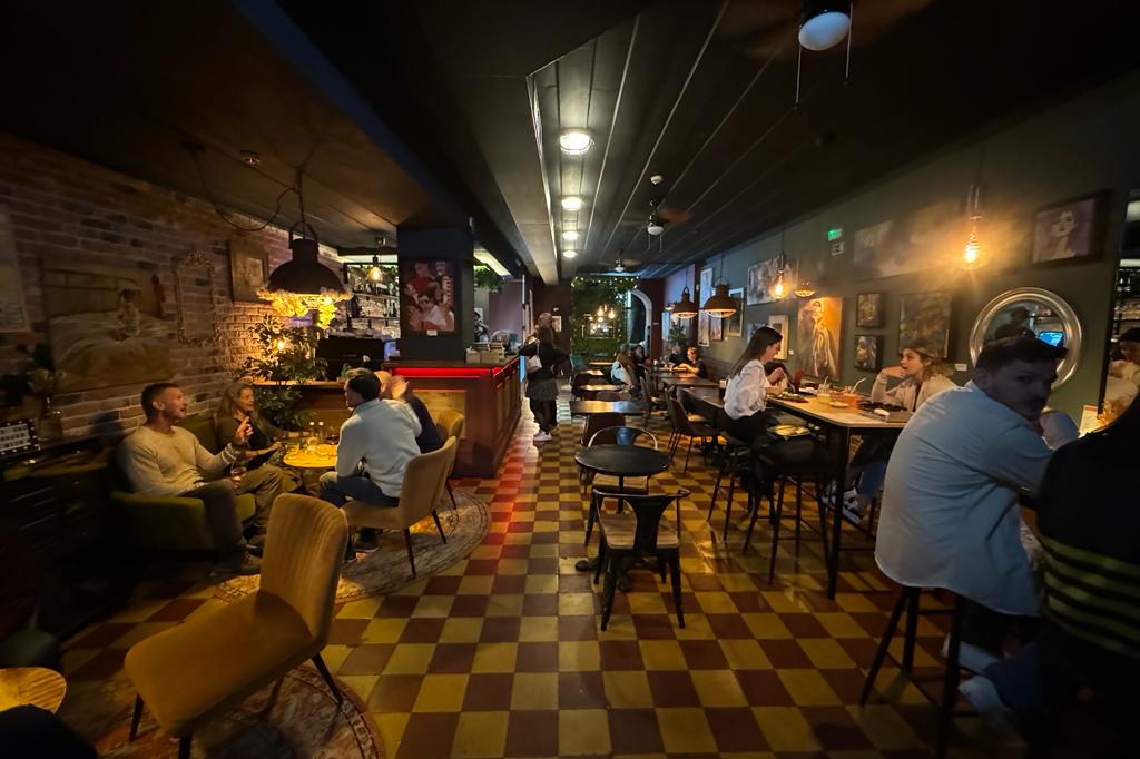 WhatsApp Image 2023-12-09 at 15.00.20(4)