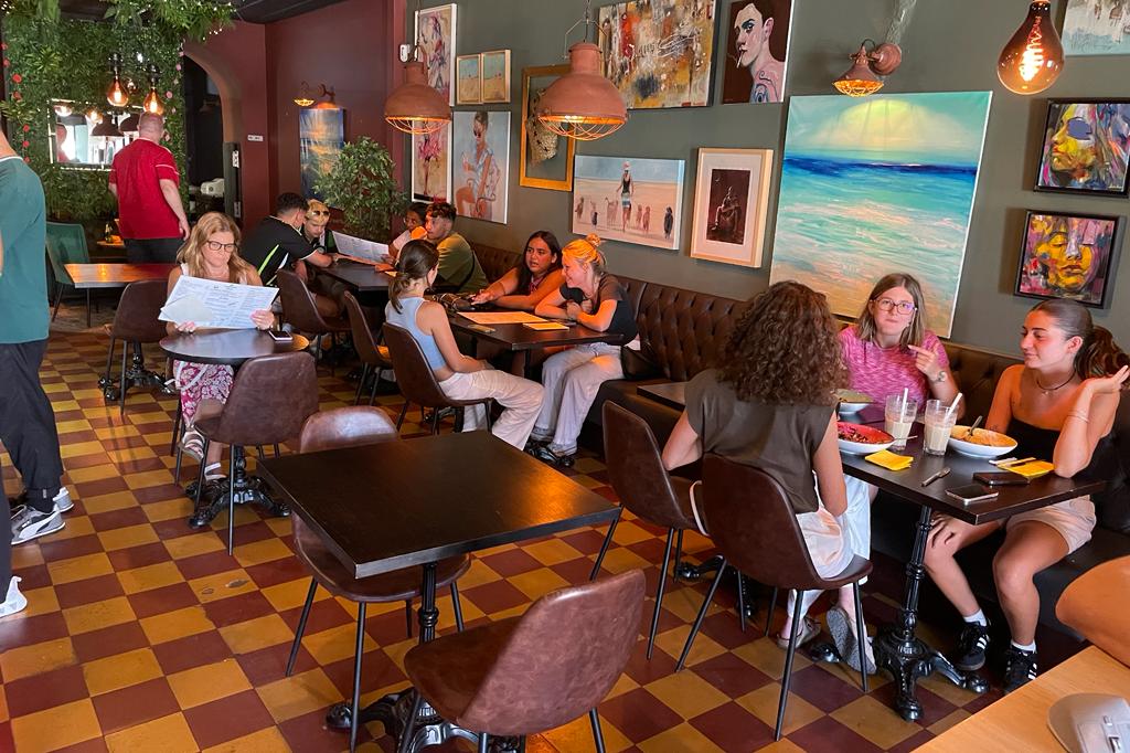 WhatsApp Image 2023-12-09 at 15.00.24(2)