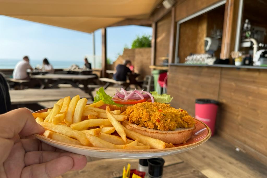 WhatsApp Image 2023-12-13 at 09.43.17(1)