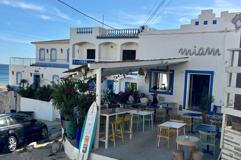 Beach Restaurant Miam Burgau