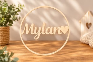 Prénom personnalisé en bois avec cœur – Décoration murale