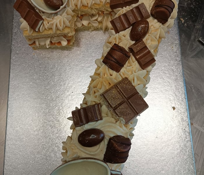 Number cake, génoise vanille, crème bueno