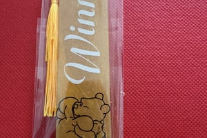 Marque- page Winnie - fait main en résine