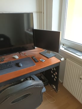 Image from gallery