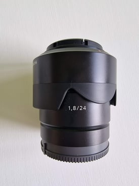 Image from gallery