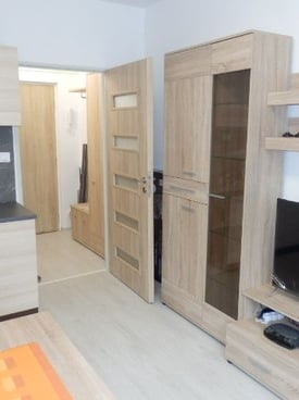 Image from gallery