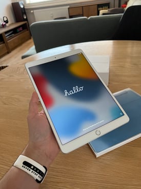 Image from gallery