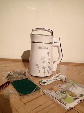 Image from gallery