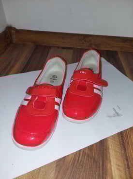 Image from gallery