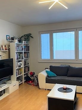 Image from gallery