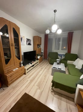 Image from gallery