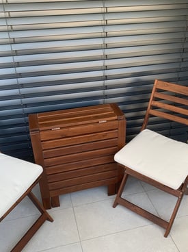 Image from gallery