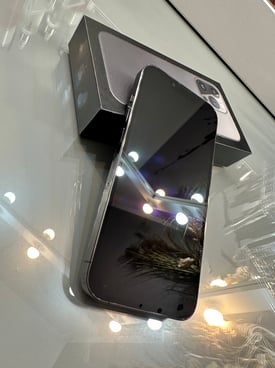 Image from gallery