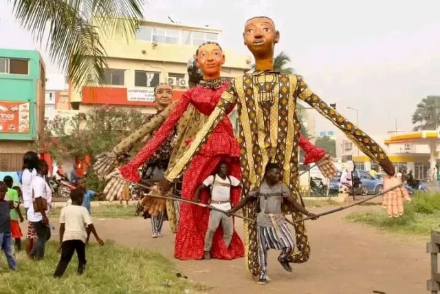 Festival africain de l'imagerie virtuelle et artistique : Combinaison