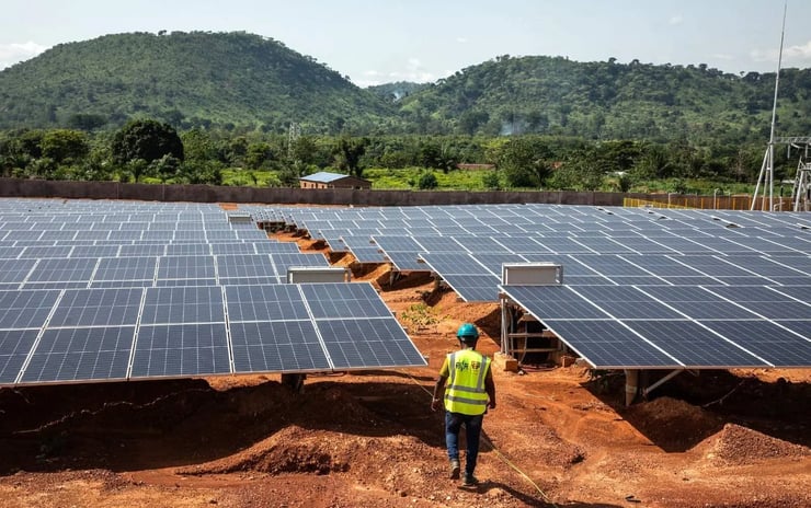 L’envers du décor : Les centrales solaires maliennes face à la réalité