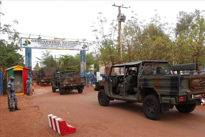 Bamako sous le choc : Attaques terroristes meurtrières et condamnation internationale