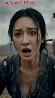 【AI真人小剧场】《娶妻就变强》穿越剧_哪有那么美艳的村妇愃 配图3