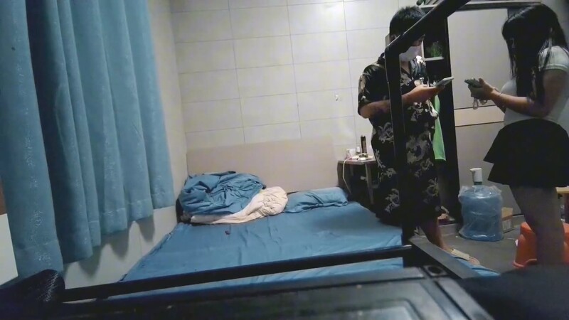 【极品肉弹】亲妹妹馒头嫩穴爆射 - 护士白虎妹被操到腿软，紧实奶子狂晃，骑乘位狠干喷浓精满子宫-老宋论坛