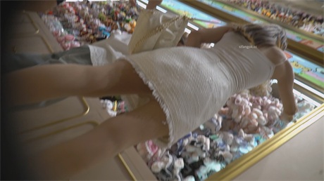 爆款推荐【商场偷拍】极品肉丝翘臀少妇，包臀裙下风骚无限，1V高清诱惑 配图6