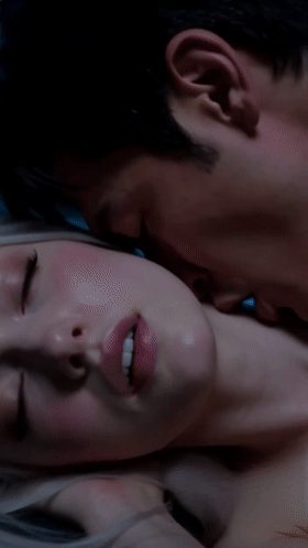 【AI短剧】《女武神的母狗之夜》第1-3集贫民窟被捆绑轮奸 英雄与母狗仅在一念之 配图5