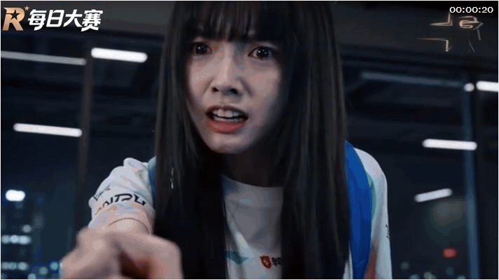 【AI短剧】《BIN大小姐与多兰》EP1-14集，她腿软跪地电竞房吮吸肉棒粗长一 配图11