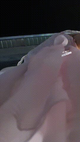 【XZDCS】22元抄底！怀孕大肚骚货真空出街买吃，浓密逼毛湿得一塌糊涂 配图4