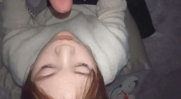 ⭐⭐【绝密流出】山东巨乳眼镜学妹，细腰翘臀炸裂身材！男友猛操到浪叫不止，精液狂喷 配图8