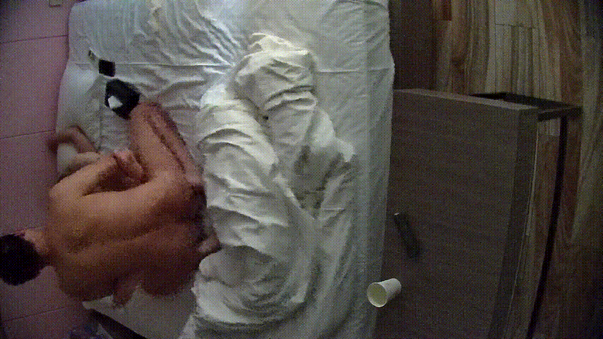 公寓酒店6-15：少妇欲火焚身如狼似虎，男人能否扛住早晚双炮？只有累死牛，没有耕 配图5