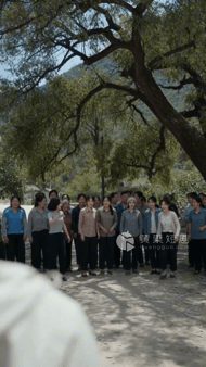 【AI短剧】《我在寡妇村当老师》EP1-9 纸支教调令，将刚毕业的男主送进了一座 配图2