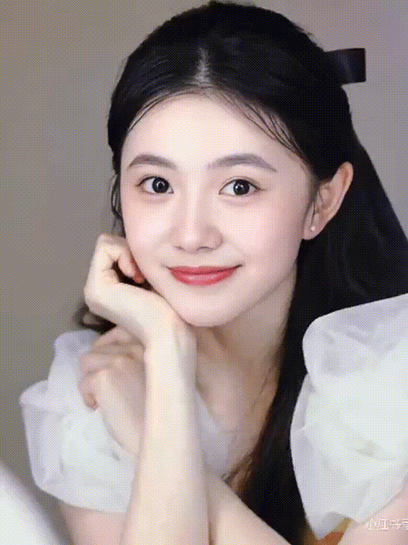 【AI脱衣】各种女星八九十年代港星VS现在明星！ 配图13