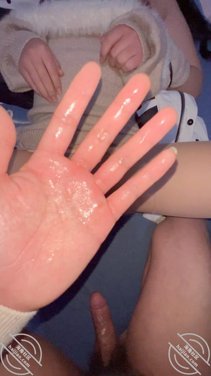 【60分钟】KTV厕所再次内射醉酒姐姐，到家后睡着暴力蹂躏，睡着也喷水？ 配图15