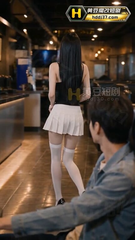 AI短剧《女神网咖》EP1-3 高清原版无第三方水印 配图30