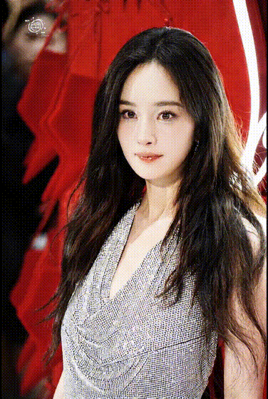 【AI脱衣】张含韵赵今麦杨幂等众多明星 配图3