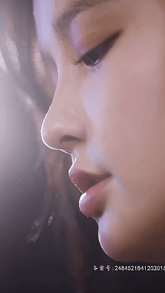 【AI脱衣】《泳池风云，我的模特生涯》第2集❤️泳池是她们的战场，也是她们的修罗场！-老宋论坛