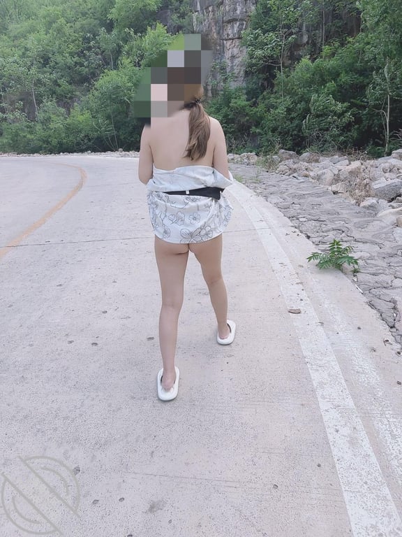167（原创金币）大奶骚妹大胆尝试新花样 - 老宋论坛-老宋论坛