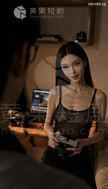 ✨【AI短剧】《快门沦陷》EP预告1-5集，光影交错爱意失控，摄影师放下手里的相机忍不住干（6V）愃-老宋论坛