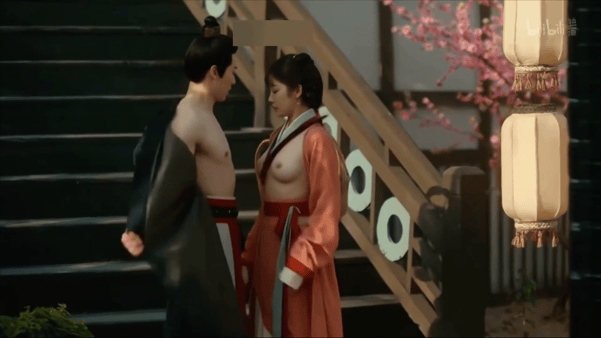 【AI脱衣】魔改电视剧《古相思曲》陆鸢（张雅钦饰）在烛影摇红的凤榻上，被沈不言粗 配图4