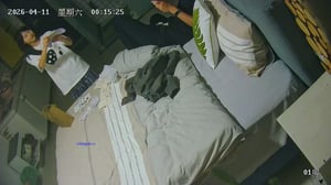 4-11重磅流出！酒店偷拍绝美可爱颜值女神被健身猛男激战两次，高潮迭起18V❤️-老宋论坛