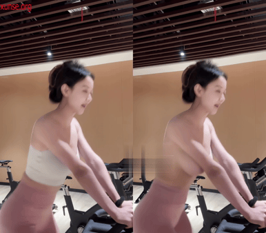【AI脱衣】拿铁豆豆--网红脱衣---巨乳少妇，爱健身的少妇，这身材太爆炸了！！ 配图6
