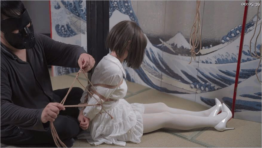 ㊙【SM调教】【象人工作室】多人捆绑女女捆绑女主颜值都非常在线满足你的一切幻想束 配图2