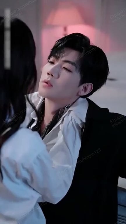 AI短剧《雾色炽热》EP1-8 配图19